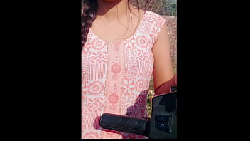 Gali Ke Andar Se Ek Jawani Bhari Desi Randi Ko Pakad Kar Zor Zor Se Choda