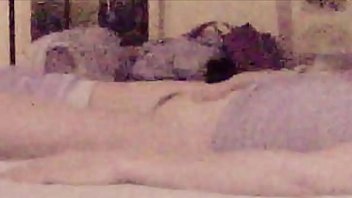 Homemade Anal: Stunning Milf’s Intense Anal Climax