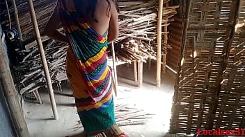 Sultry Desi Village Bhabi Gets Wild Outdoors With Her Secret Lover In Steamy Official Video