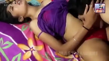 Sultry Desi Temptress With Curves That Mesmerize
