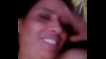 Mallu Bobby Aunty’s Curves Drive You Wild